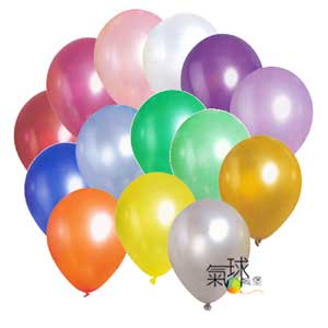 101-彩色系列10吋珍珠空飄氣球100顆-顏色為 混合色。填充安全氦氣，每顆均附亮面緞帶。外送限台北地區，僅送達至1樓或大門口。